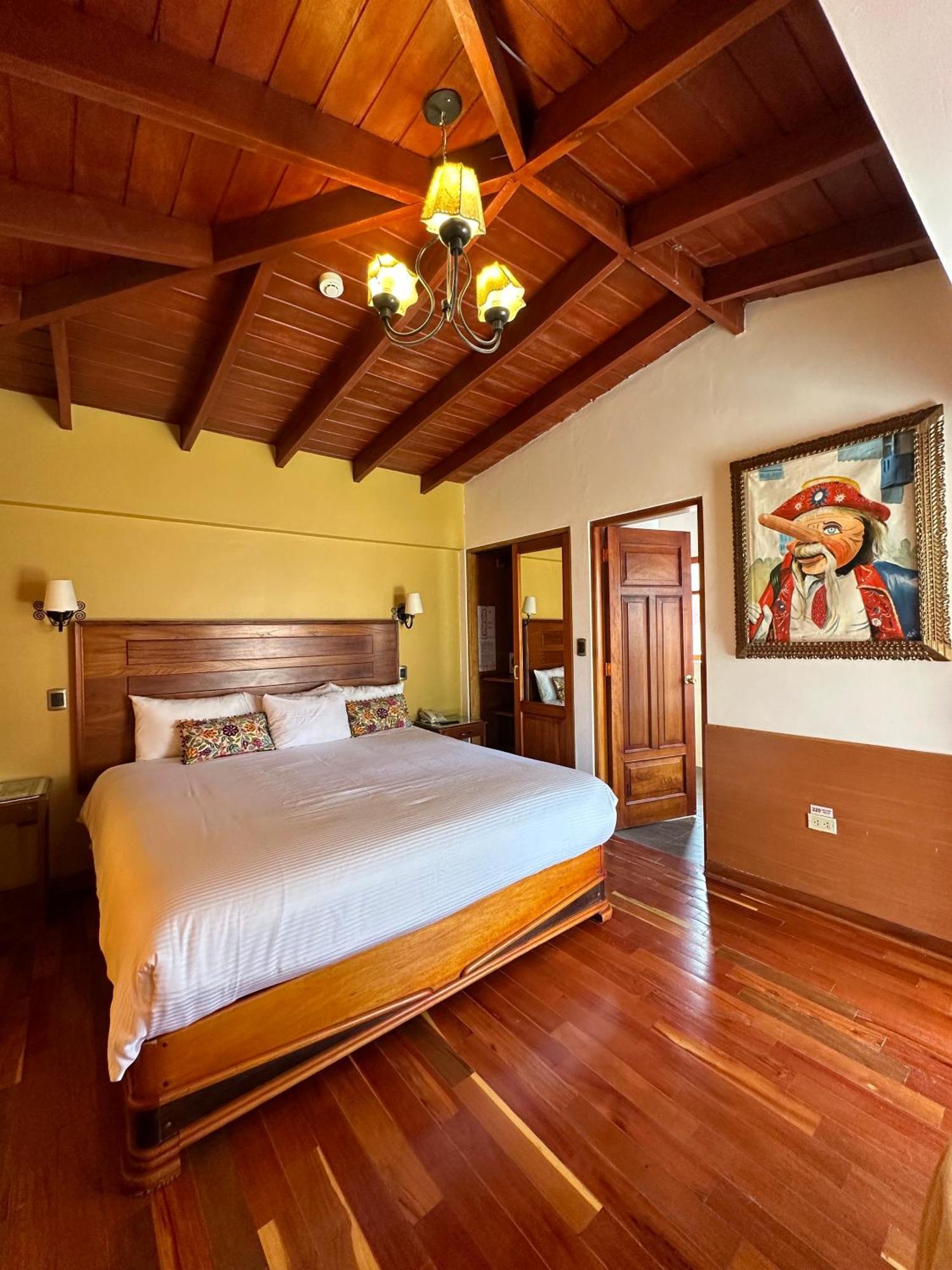 Hotel Mabey Urubamba Luaran gambar