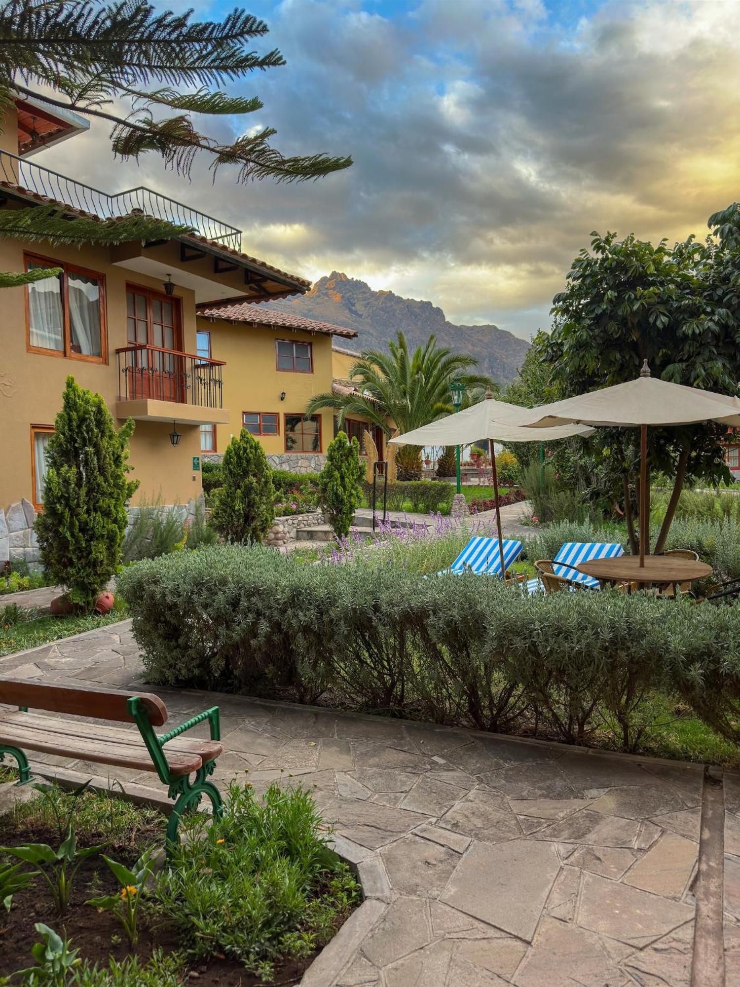 Hotel Mabey Urubamba Luaran gambar